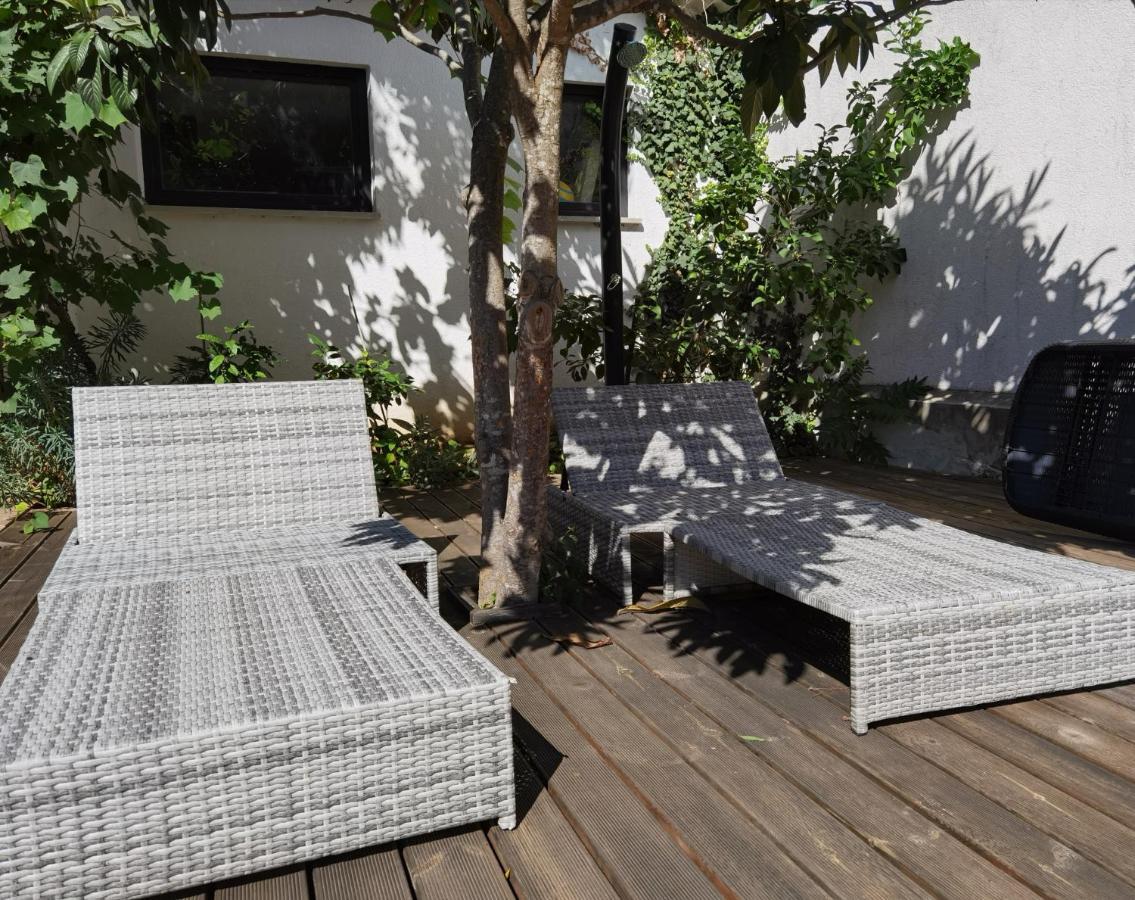Pine And Lime Apartments พูลา ภายนอก รูปภาพ