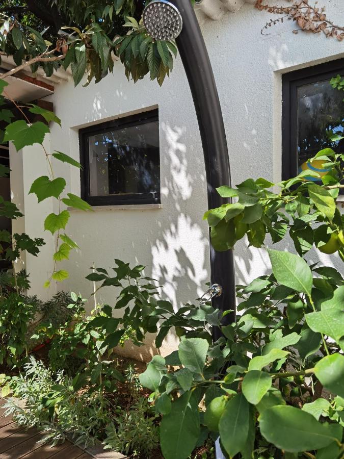 Pine And Lime Apartments พูลา ภายนอก รูปภาพ