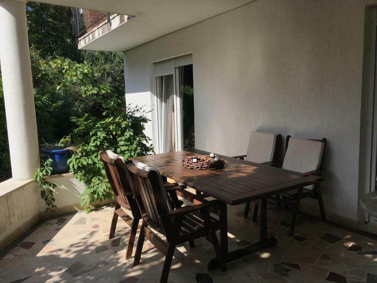 Pine And Lime Apartments พูลา ภายนอก รูปภาพ